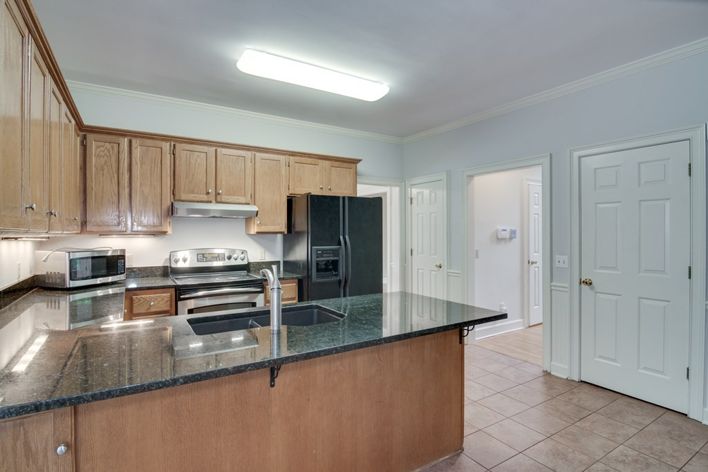 101 Interlachen Court Southwest Aiken, SC 29803 - Photo 12 of 38