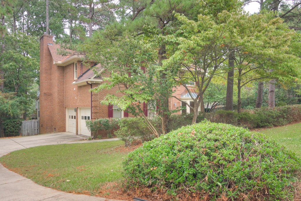 101 Interlachen Court Southwest Aiken, SC 29803 - Photo 2 of 38