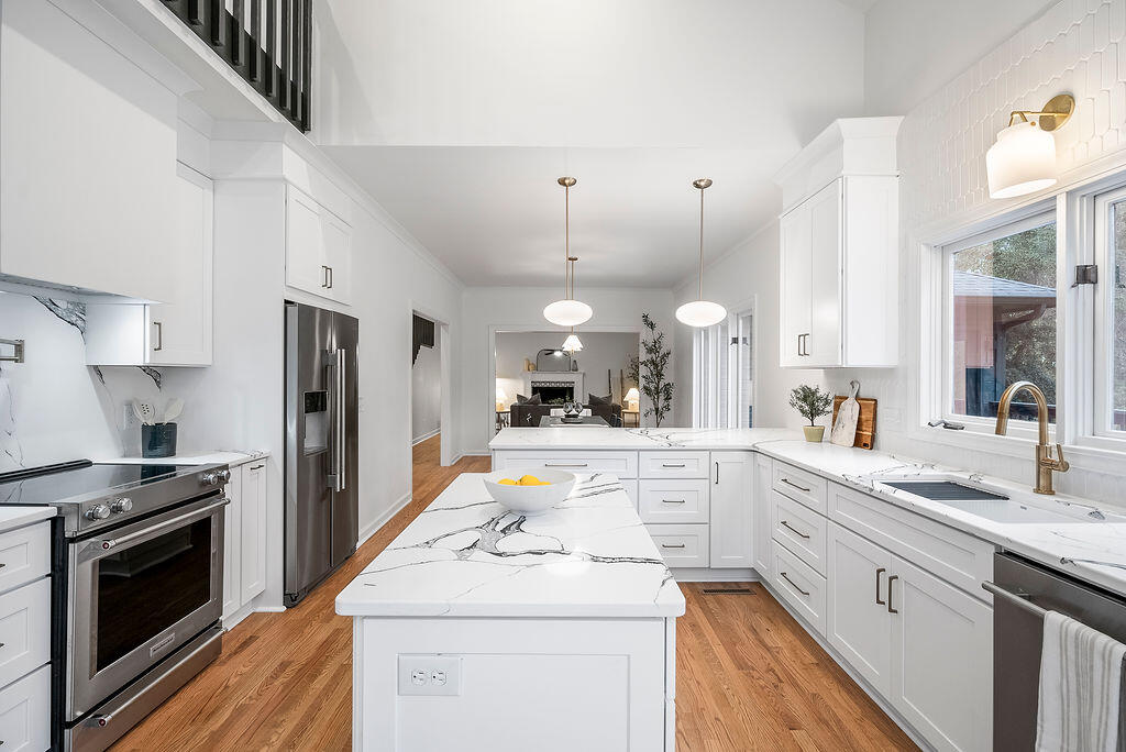 105 Live Oak Road Aiken, SC 29803 - Photo 24 of 56 ©MeghannPadgett_105LiveOak-35