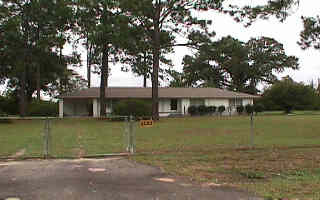 2133 3rd Avenue Crestview, FL 32539 - Photo 1 of 2 Gallery Image 1