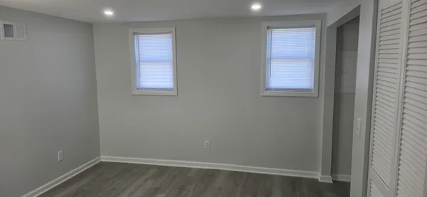 $289,900 | 522 South Sumner Avenue, Aurora, IL 60505