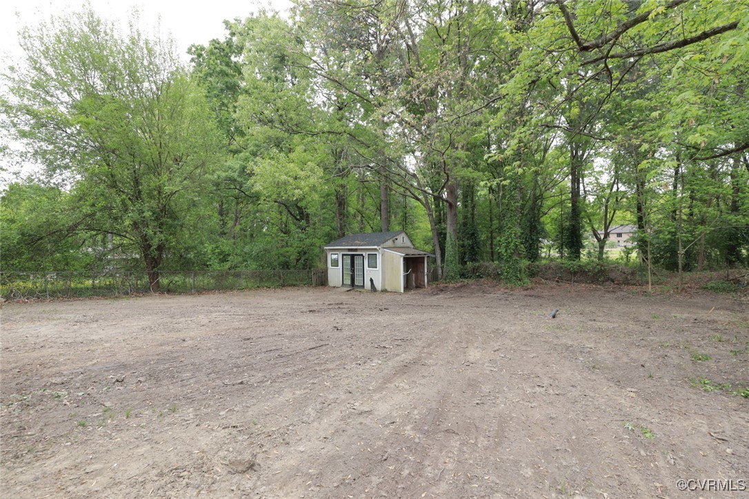 901 Rosegill Road Chesterfield, VA 23236 - Photo 30 of 30 a view of a house with large trees