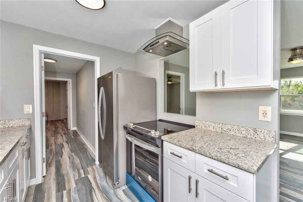 18296 Pioneer Road Fort Myers, FL 33908 - Photo 12 of 29 Gallery Image 12