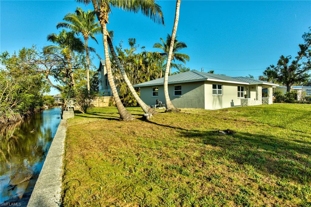 18296 Pioneer Road Fort Myers, FL 33908 - Photo 27 of 29 Gallery Image 27