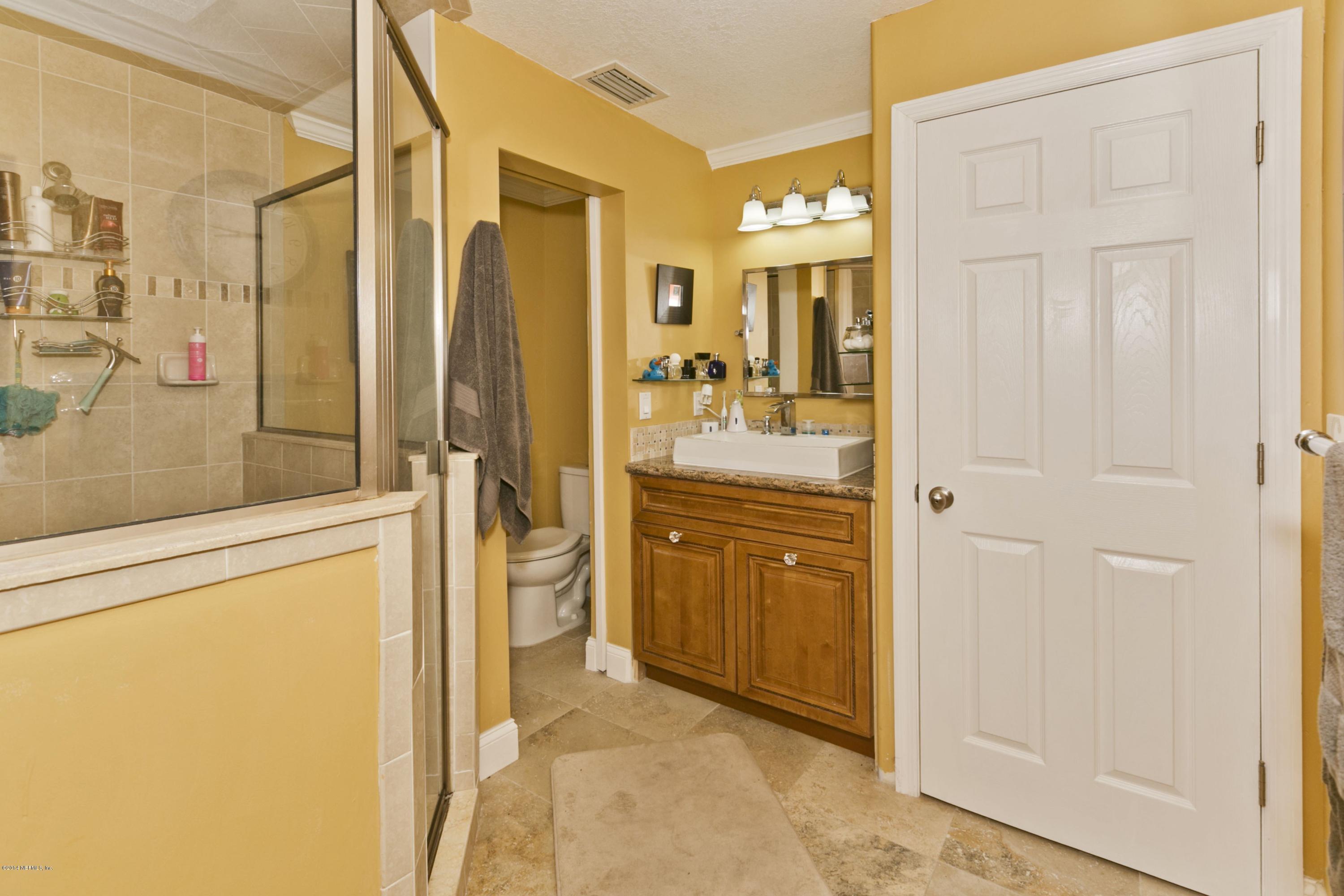 542 Broward Road Jacksonville, FL 32218 - Photo 16 of 27 Master Bathroom3