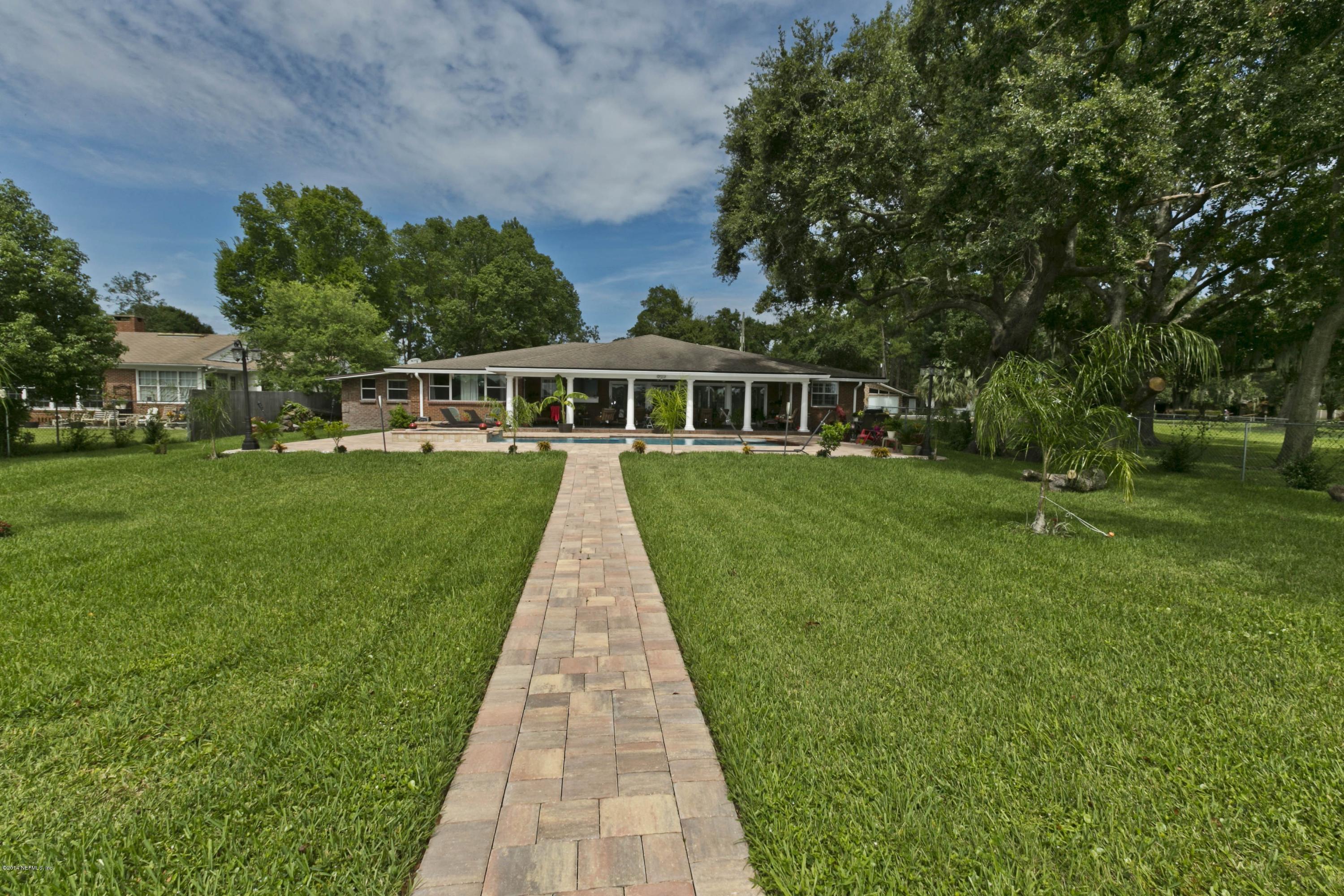 542 Broward Road Jacksonville, FL 32218 - Photo 22 of 27 Backyard1