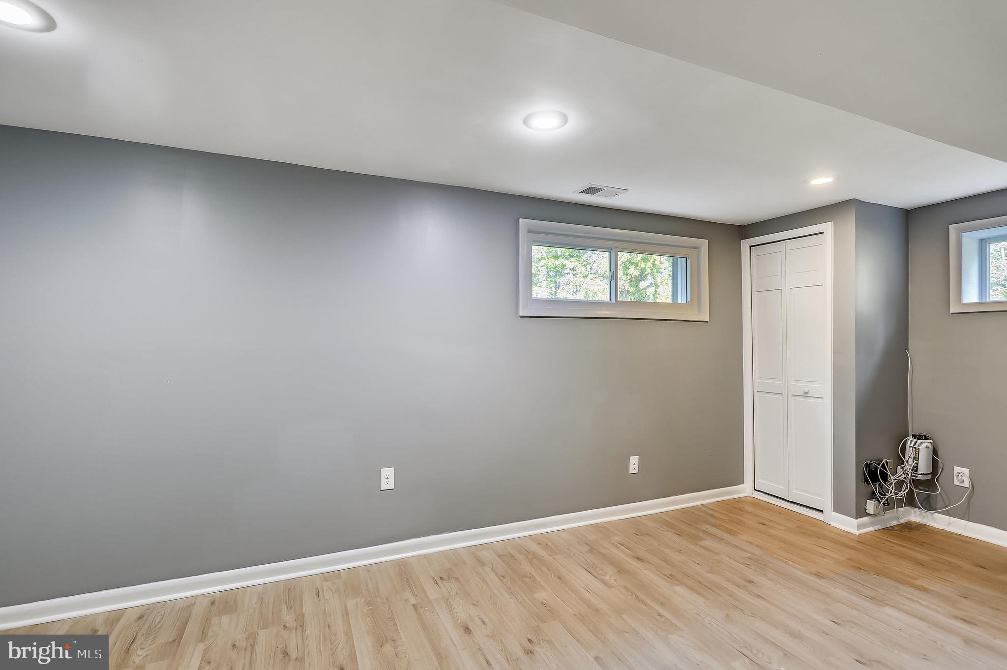 10706 Brandywine Road Clinton, MD 20735 - Photo 23 of 36 Bedroom 4 or Den....you decide.