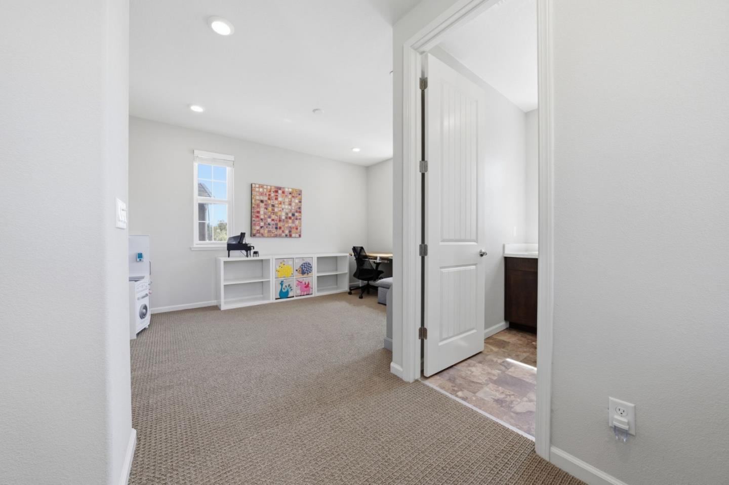 34270 Stable Way Fremont, CA 94555 - Photo 23 of 51