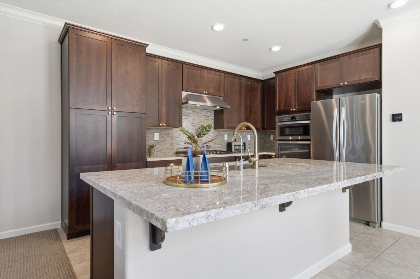 34270 Stable Way Fremont, CA 94555 - Photo 7 of 51