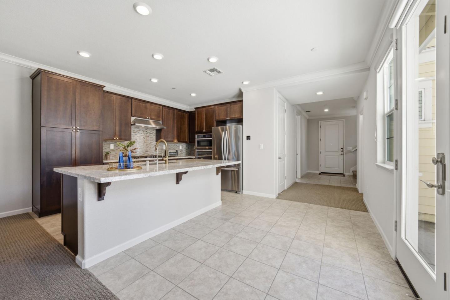 34270 Stable Way Fremont, CA 94555 - Photo 10 of 51