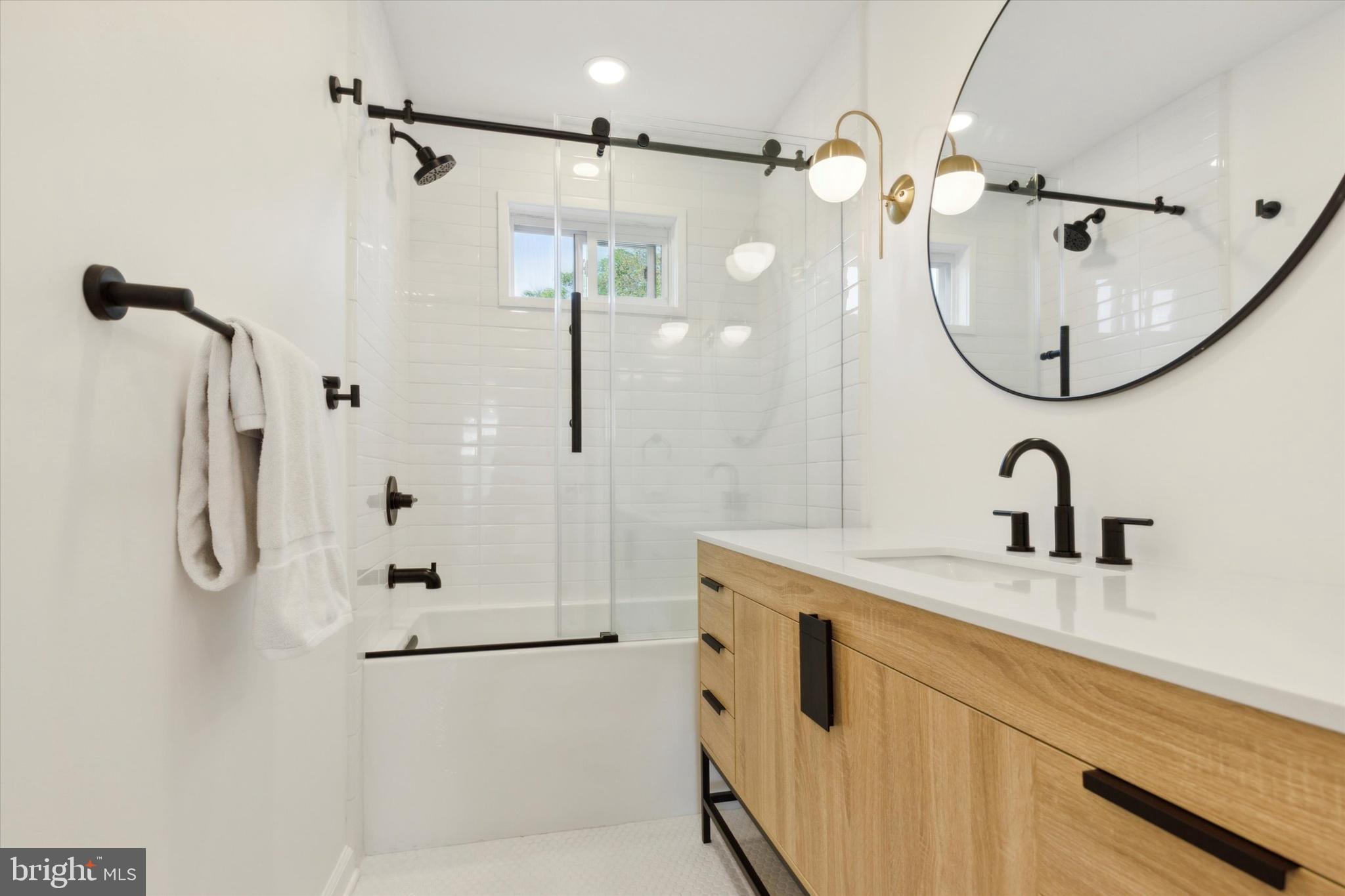 30 Taylor Road Conshohocken, PA 19428 - Photo 10 of 16 2nd Floor Hall Bathroom
