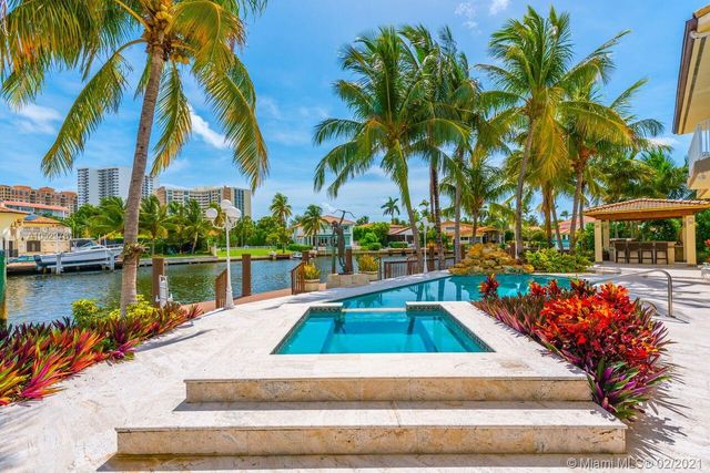 $4,165,000 | 648 North Island Road, Golden Beach, FL 33160