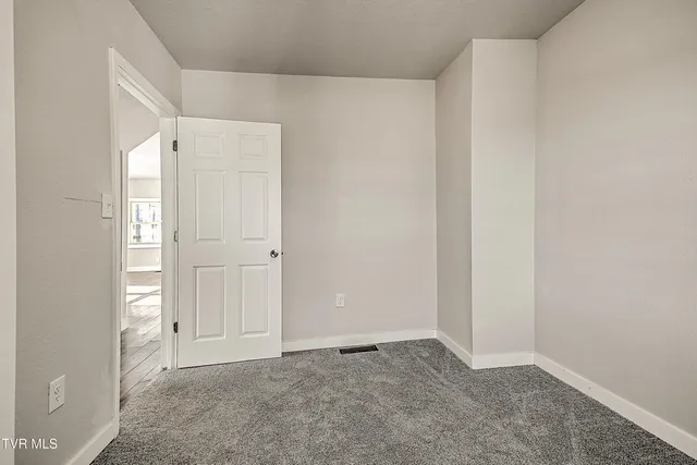 $214,900 | 488 Virgil Avenue, Kingsport, TN 37665