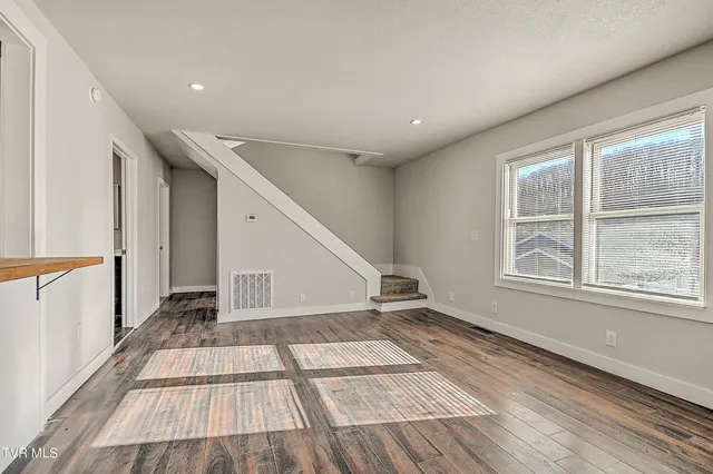 $214,900 | 488 Virgil Avenue, Kingsport, TN 37665