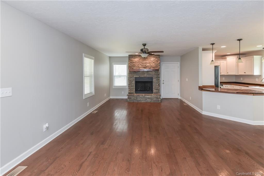 181 Foster Road Mocksville, NC 27028 - Photo 5 of 32 Gallery Image 5
