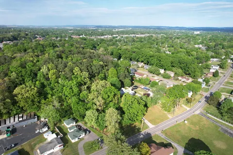 $359,900 | 4115 Bennett Road, Chattanooga, TN 37412