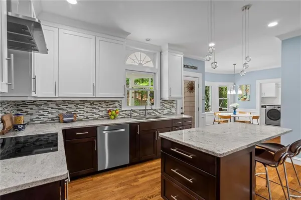 $1,250,000 | 1175 Branch Water Court, Atlanta, GA 30338