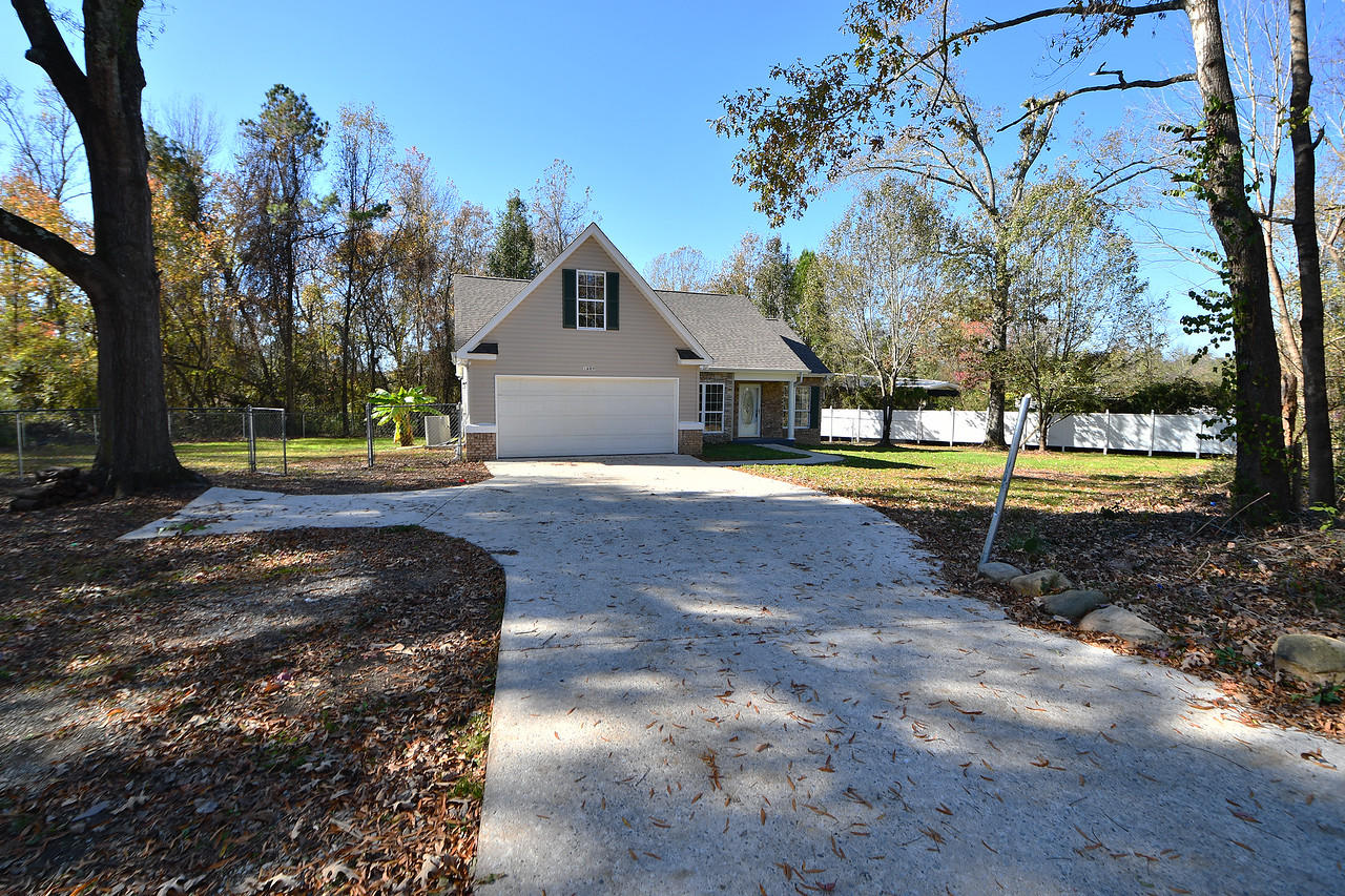 1609 Bush Road Chattanooga, TN 37421 - Photo 1 of 23 bush1