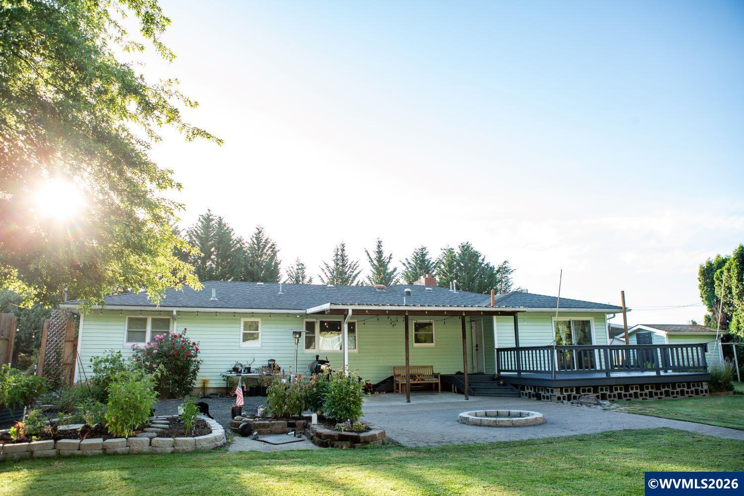 4992 Willetta Street Southwest Albany, OR 97321 - Photo 2 of 29