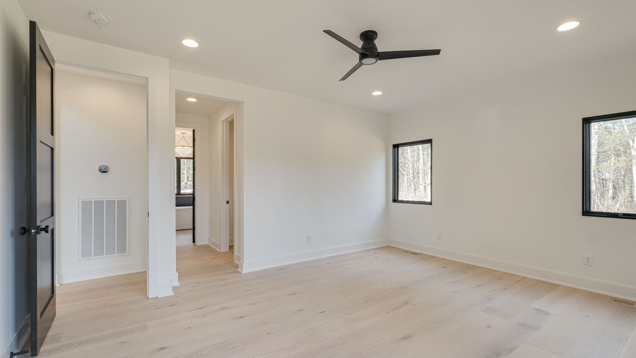 8564 Taliaferro Road Eagleville, TN 37060 - Photo 15 of 49 a view of a livingroom with a ceiling fan & entryway