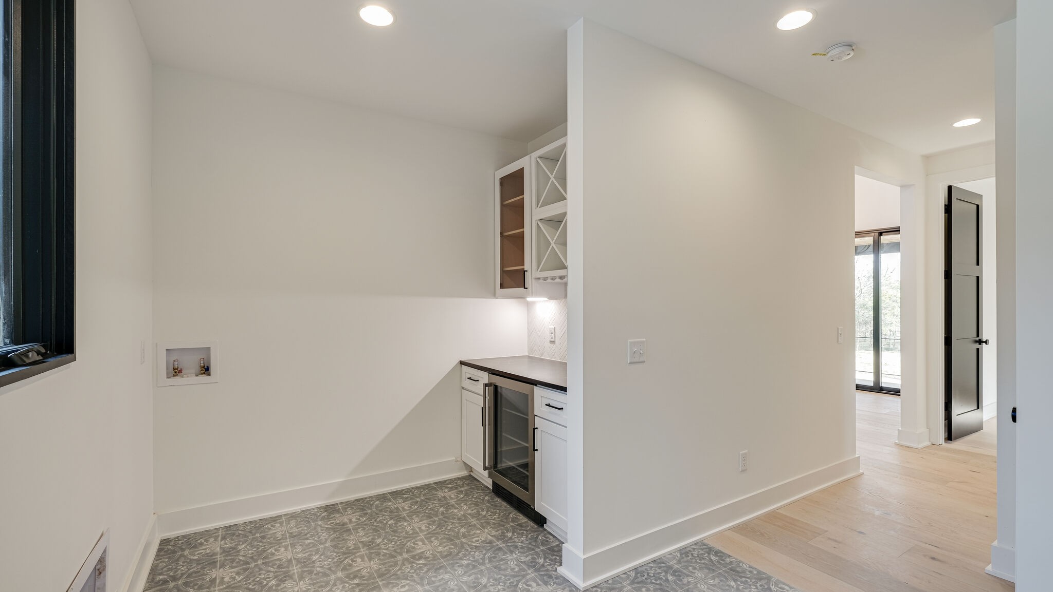 8564 Taliaferro Road Eagleville, TN 37060 - Photo 21 of 49 a view of hallway with wooden floor