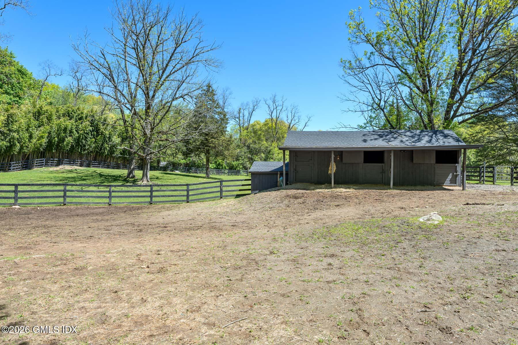 640 Round Hill Road Greenwich, CT 06831 - Photo 56 of 60 640 Round Hill Rd EXT 05-2026 36 - WEB