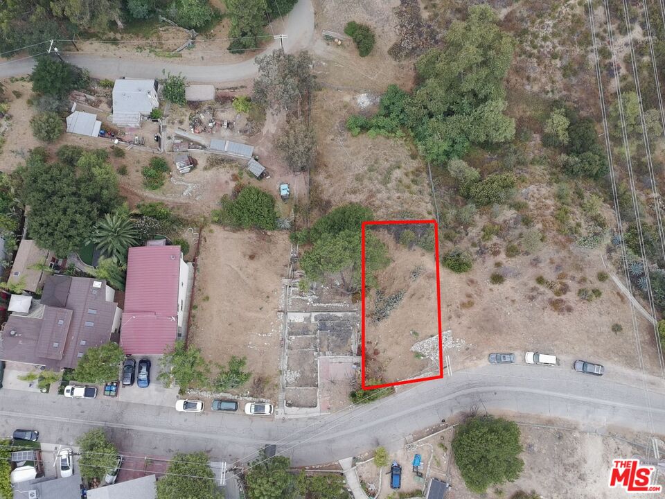 9477 Reverie Road Tujunga, CA 91042 - Photo 6 of 18