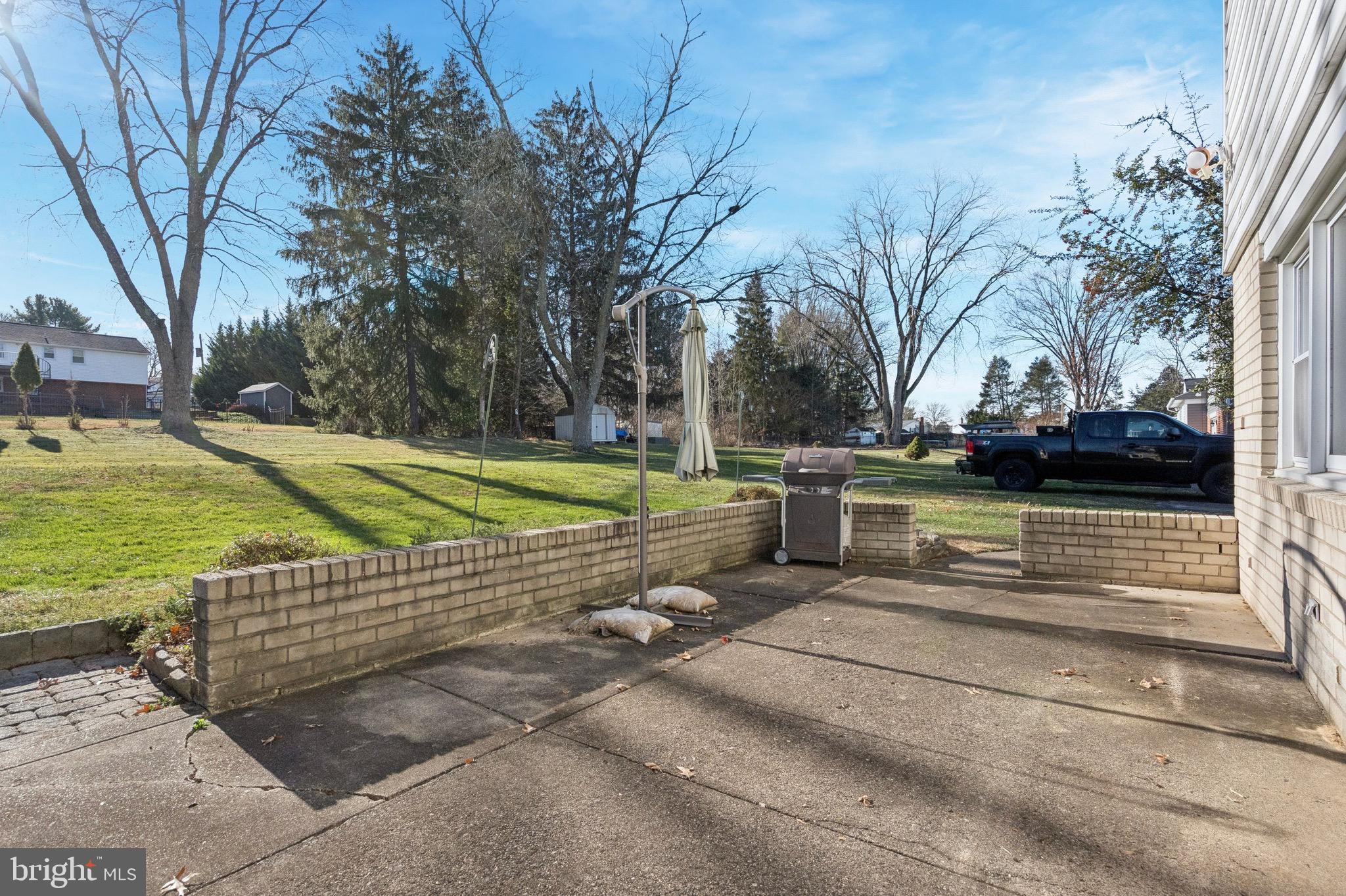 72e East Heron Road Southampton, PA 18966 - Photo 24 of 25 Patio