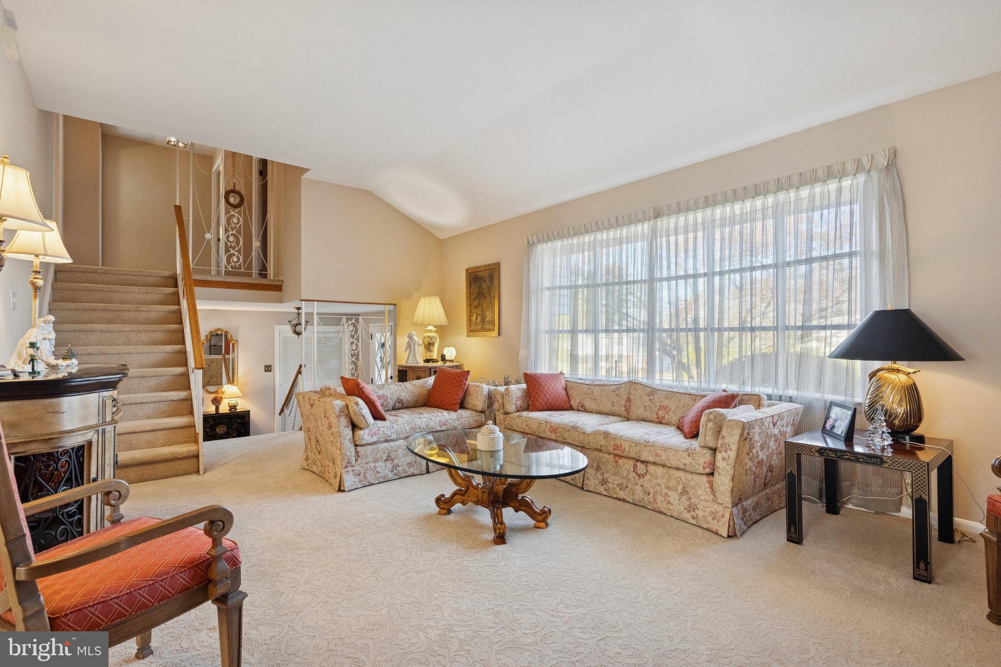 72e East Heron Road Southampton, PA 18966 - Photo 4 of 25 Livining Rm Brand New Carpets