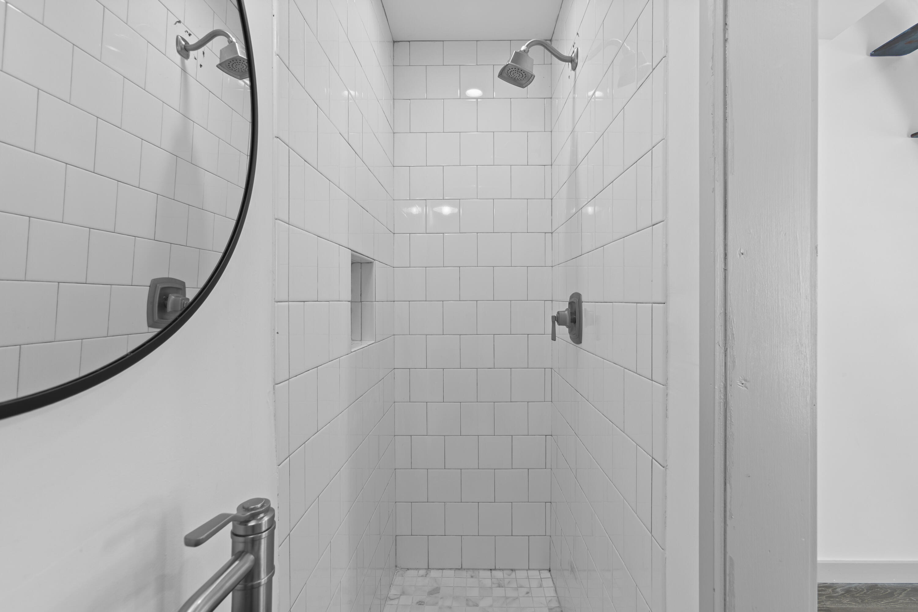 29 Hanover Street Charleston, SC 29403 - Photo 25 of 36 .