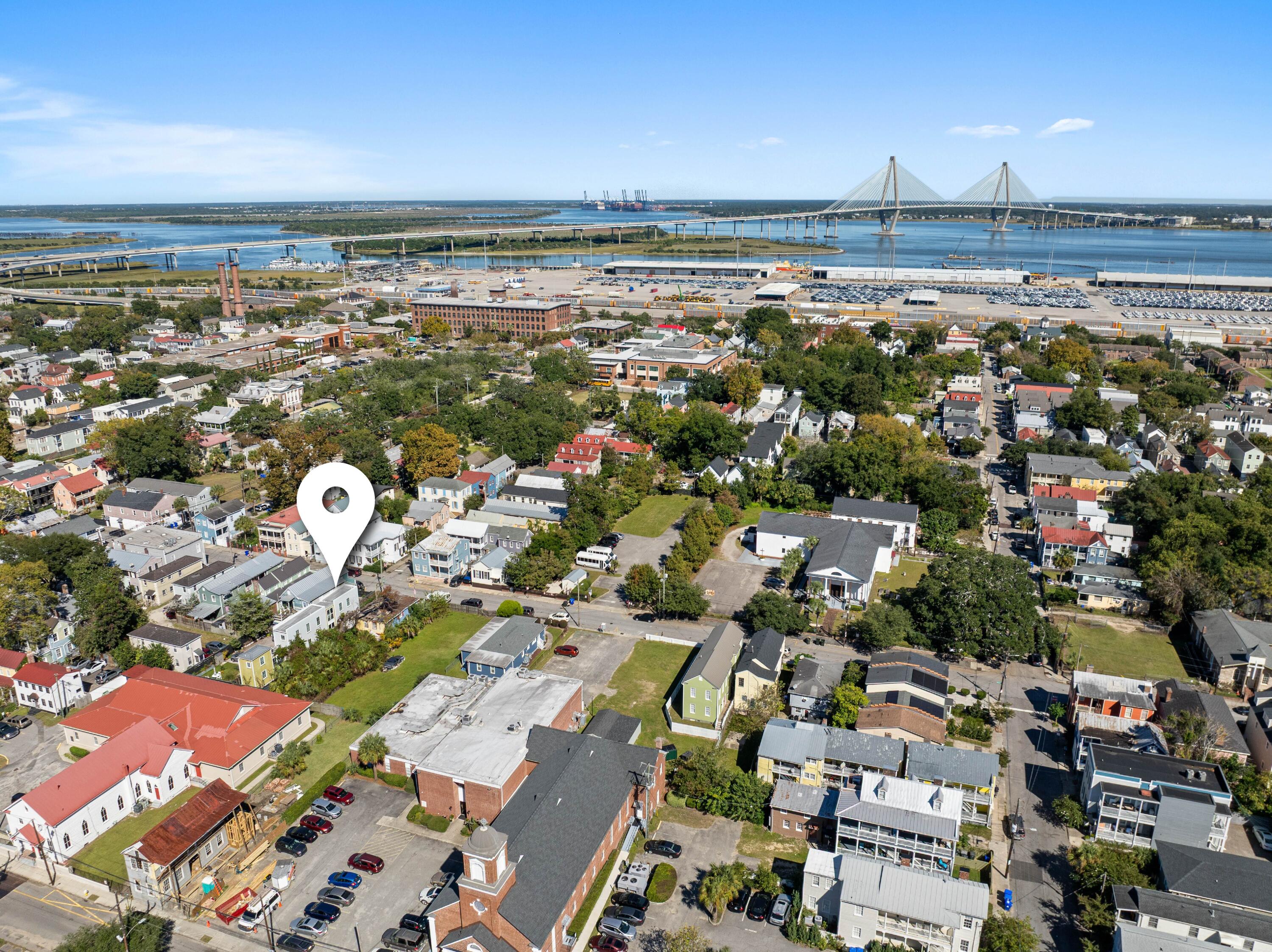 29 Hanover Street Charleston, SC 29403 - Photo 33 of 36 .