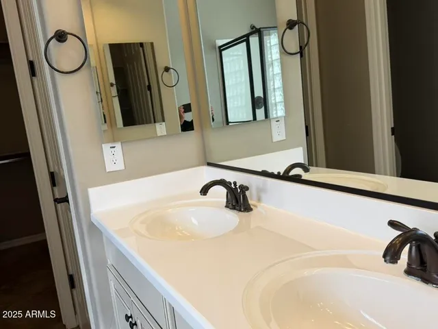 $3,400 | 297 East Kaibab Drive, Chandler, AZ 85249