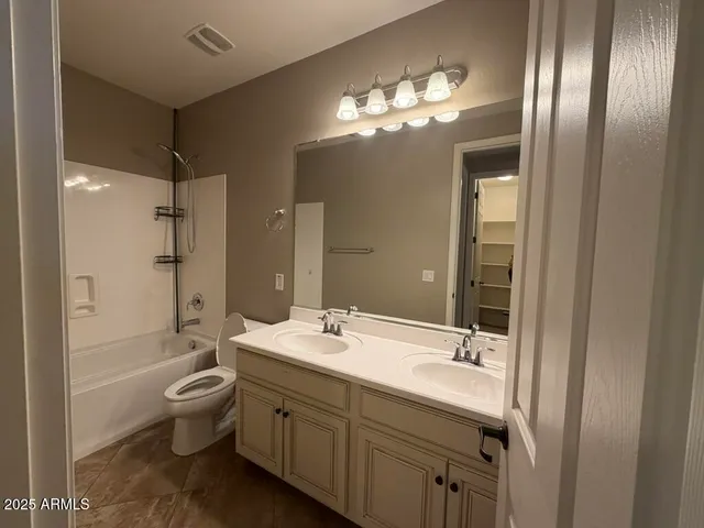 $3,400 | 297 East Kaibab Drive, Chandler, AZ 85249