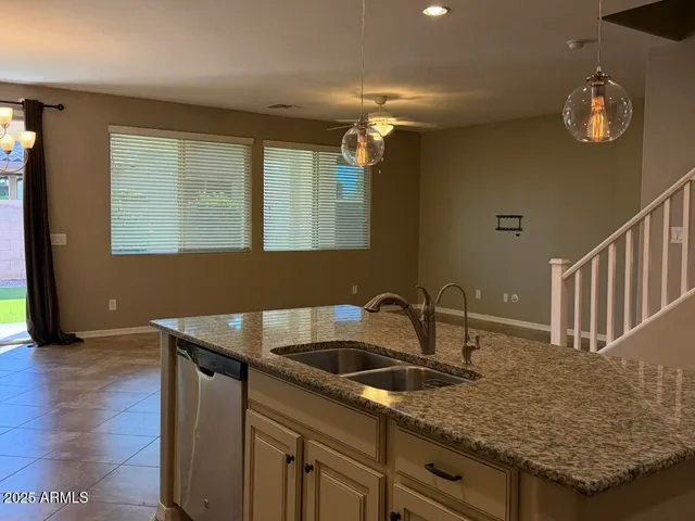 $3,400 | 297 East Kaibab Drive, Chandler, AZ 85249