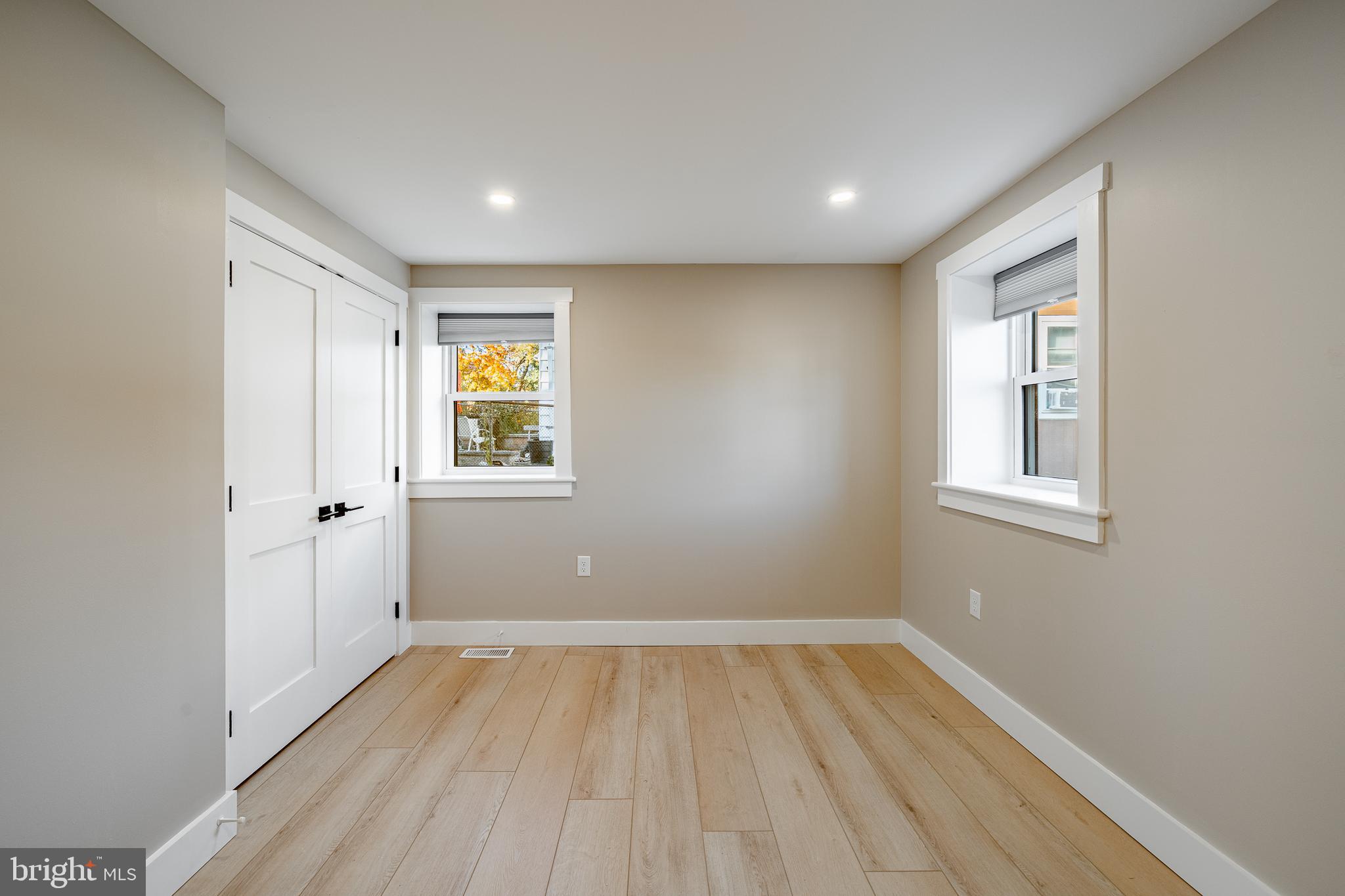 530 Washington Avenue, Unit 4 Phoenixville, PA 19460 - Photo 19 of 28 a view of empty room with wooden floor and fan