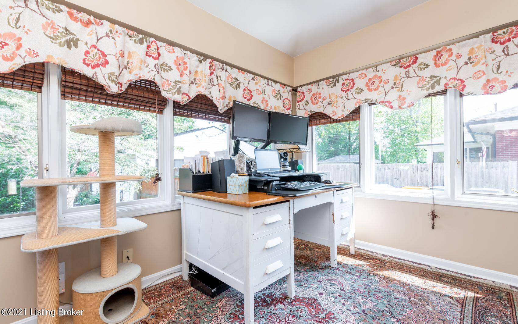 4317 Wingate Road Louisville, KY 40207 - Photo 28 of 39 win 24