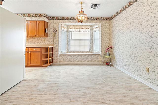 216 West St Avide Street Chalmette, LA 70043 - Photo 9 of 21