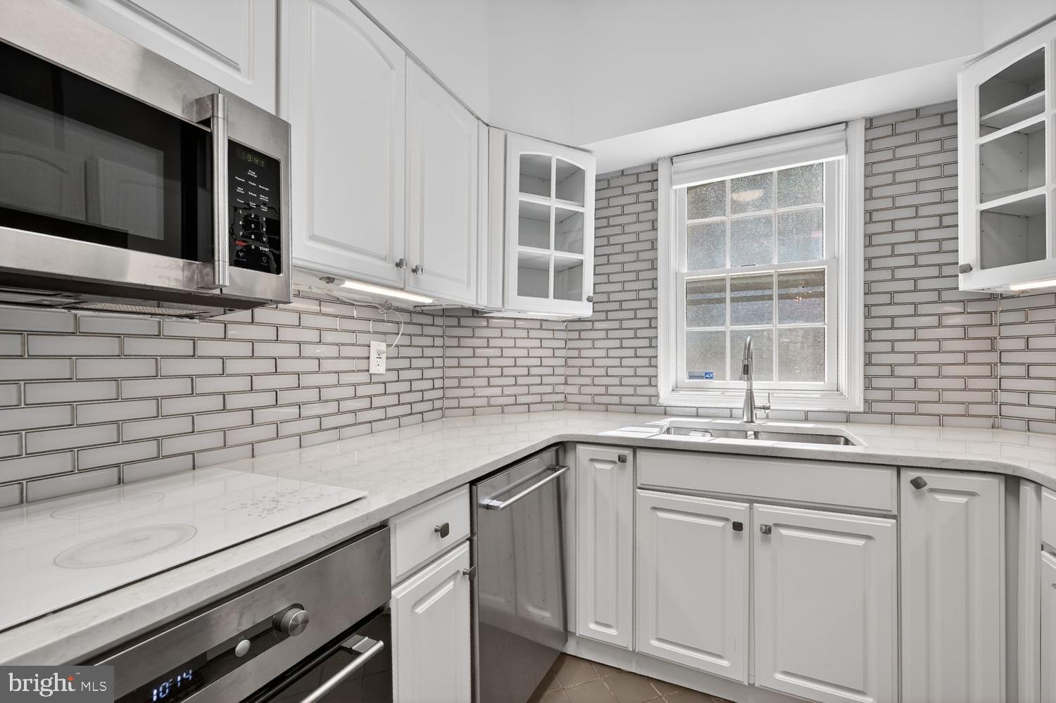 1025 30th Street Northwest Washington, DC 20007 - Photo 8 of 35