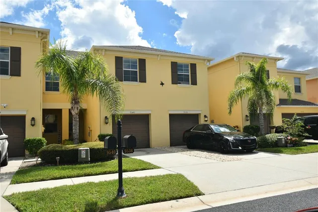 $325,000 | 9540 Trumpet Vine Loop, Trinity, FL 34655