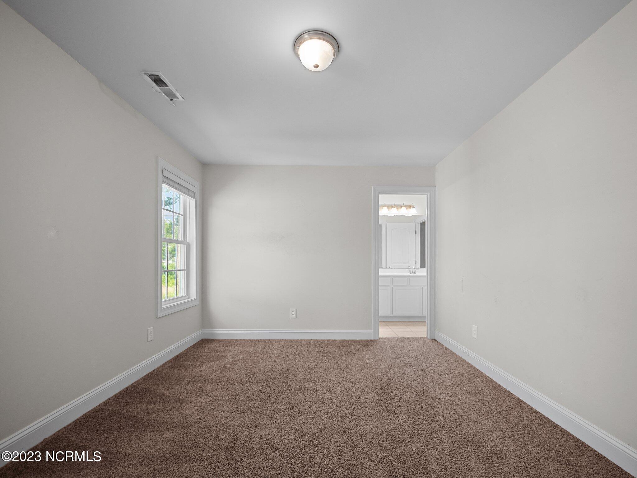 545 Transom Way Holly Ridge, NC 28445 - Photo 27 of 40 37-web-or-mls-M1B14447