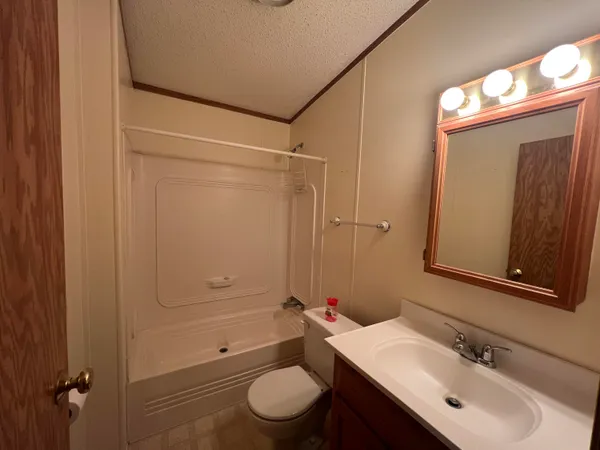 $305,000 | 12515 Rosemary Avenue, Grant, MI 49327