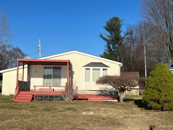 $305,000 | 12515 Rosemary Avenue, Grant, MI 49327