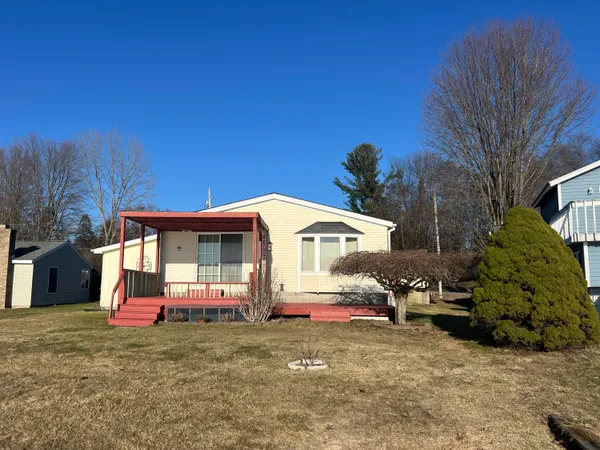 $305,000 | 12515 Rosemary Avenue, Grant, MI 49327