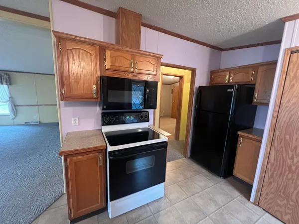 $305,000 | 12515 Rosemary Avenue, Grant, MI 49327