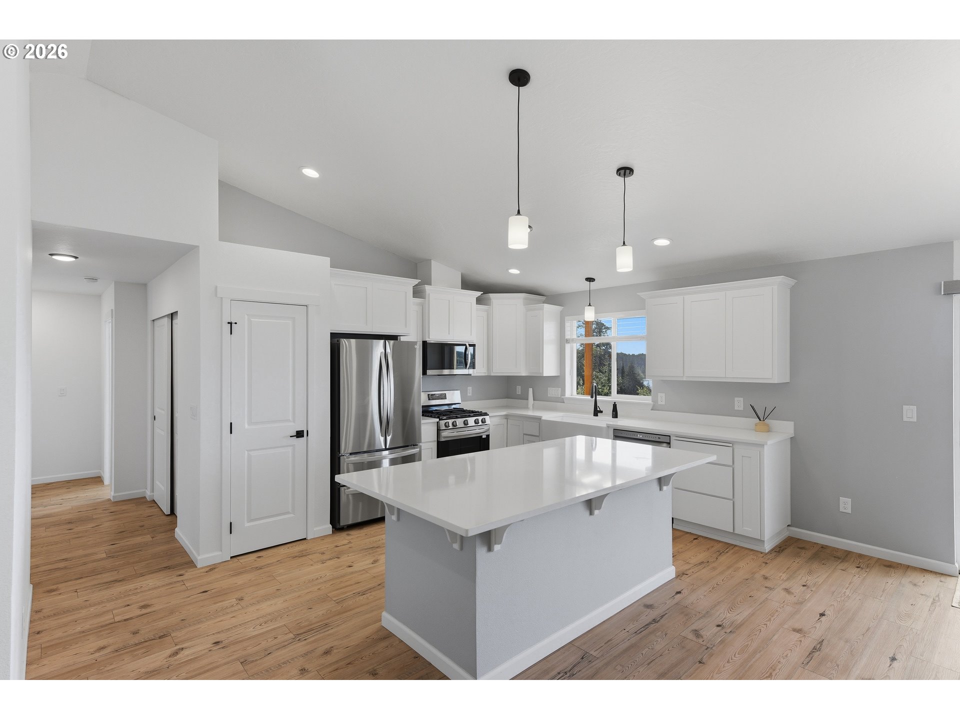 88362 Pederson Drive Bandon, OR 97411 - Photo 16 of 48
