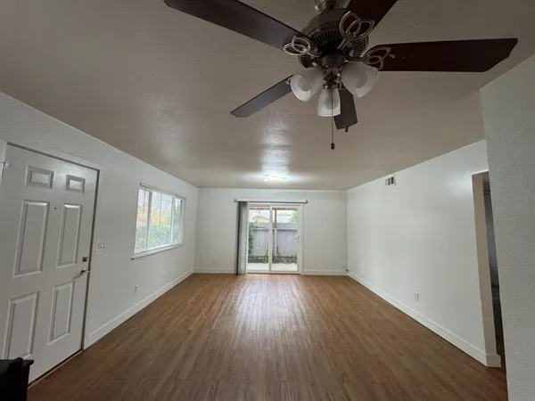 $189,000 | 4710 Greenholme Drive, Unit 1, Sacramento, CA 95842