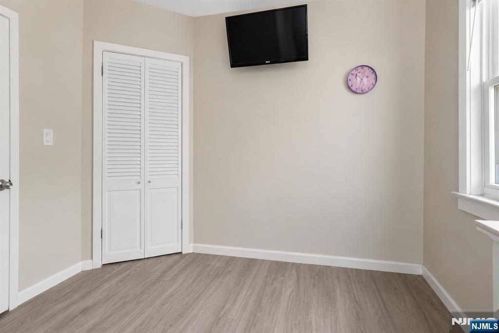 9 Sycamore Street Bloomfield, NJ 07003 - Photo 27 of 34