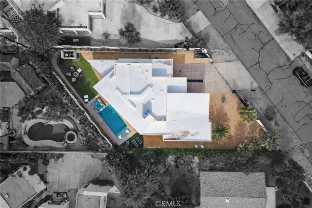$1,499,000 | 2461 North Junipero Avenue, Palm Springs, CA 92262