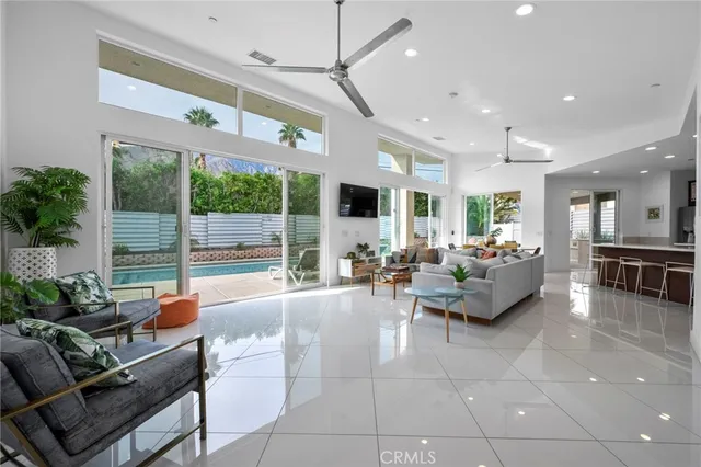 $1,499,000 | 2461 North Junipero Avenue, Palm Springs, CA 92262