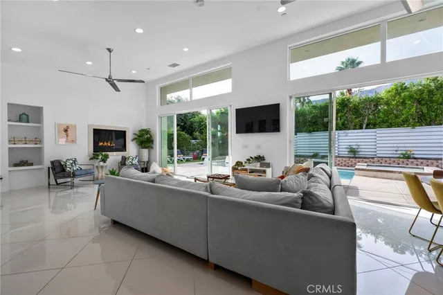 $1,499,000 | 2461 North Junipero Avenue, Palm Springs, CA 92262